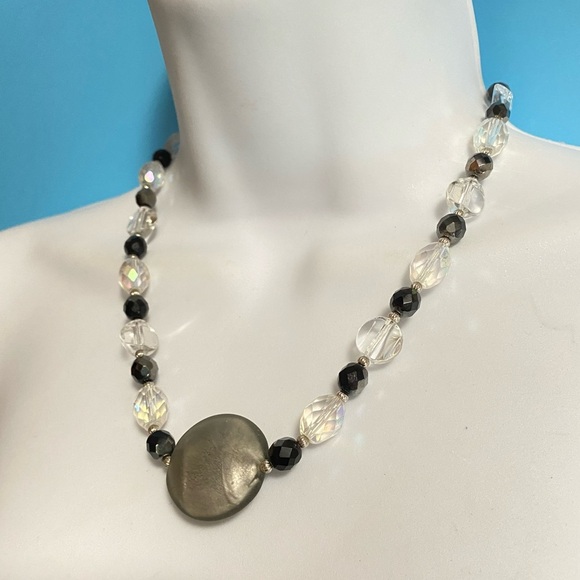 Glass Beads Black & Crystal Toggle Clasp Necklace - Picture 1 of 8